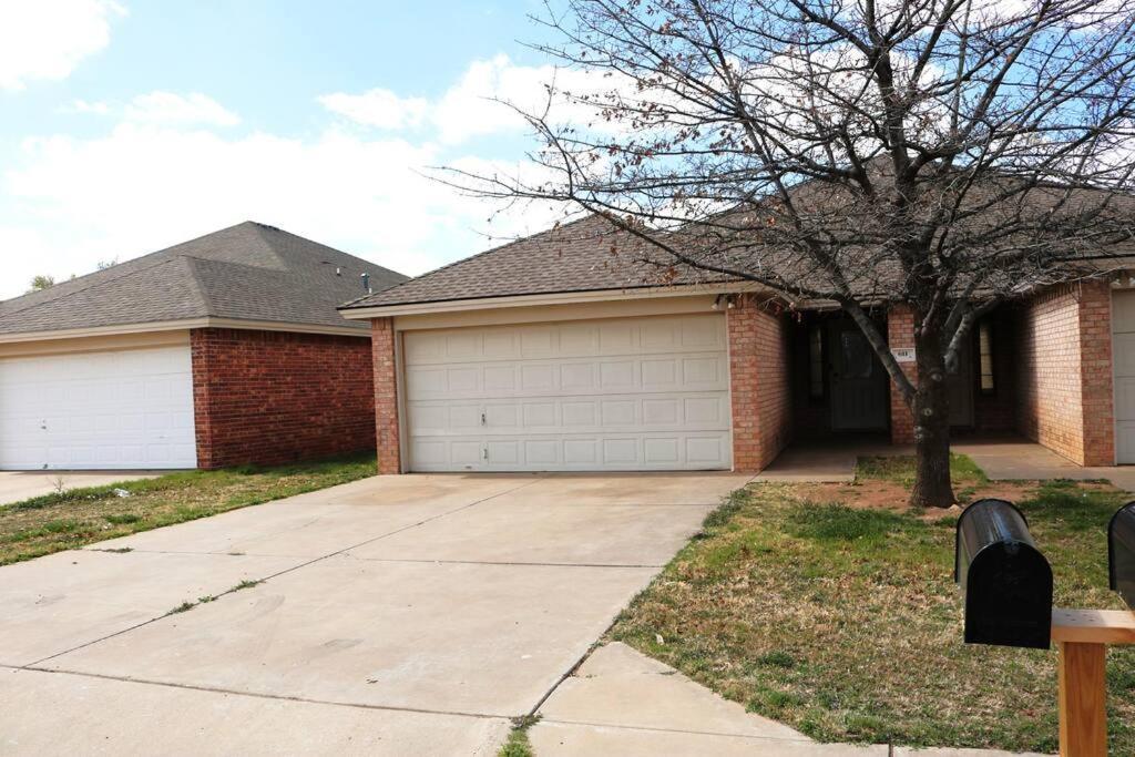 Апартаменты Lubbock Haven 3Beds, 3 Baths Экстерьер фото